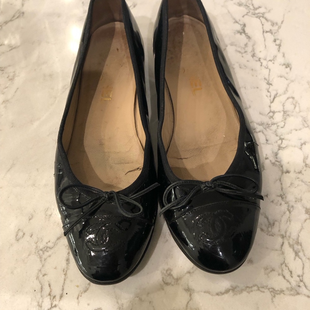 Chanel Black Patent Ballet Flats